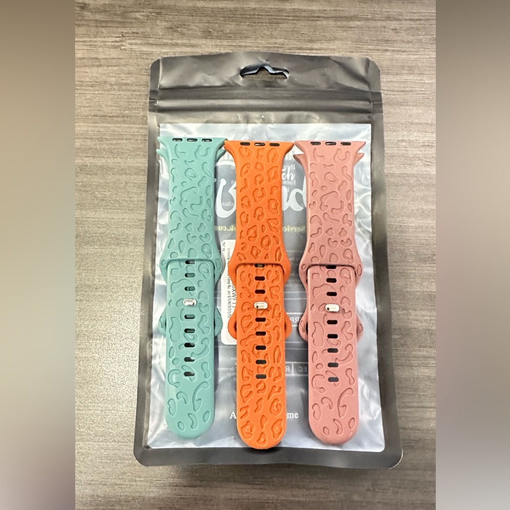 Engraved Leopard 3- Pack Apple Watch Bands